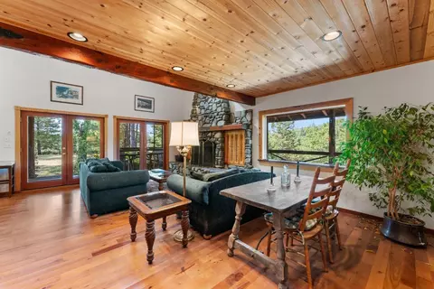 Living - 2985 Boole Rd, Applegate, CA 95703 photo 3 of 3