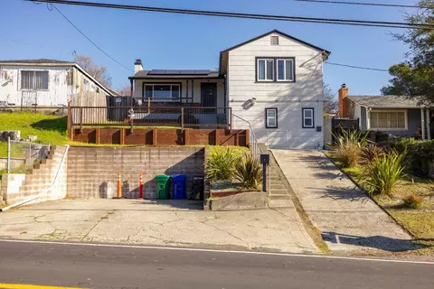 5026 Hilltop Dr, El Sobrante, CA 94803