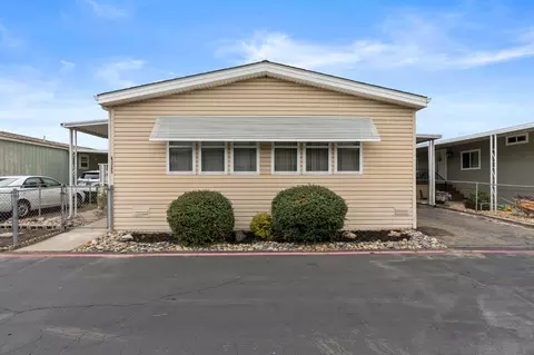 4325 Raiders Way, Modesto, CA 95355 photo 2