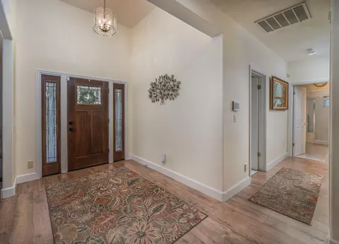 Entry Way - 1850 Hammond Dr, Turlock, CA 95382 photo 5 of 6