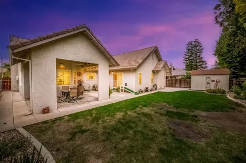 Exterior - 1850 Hammond Dr, Turlock, CA 95382 photo 10 of 12