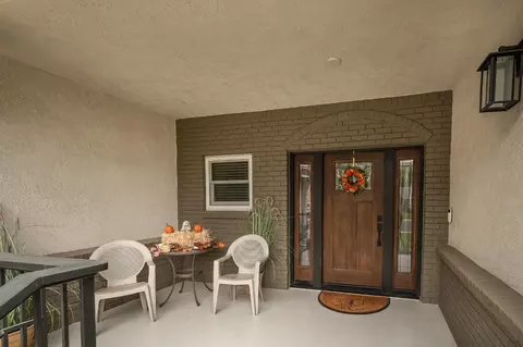 Exterior - 1850 Hammond Dr, Turlock, CA 95382 photo 4 of 12