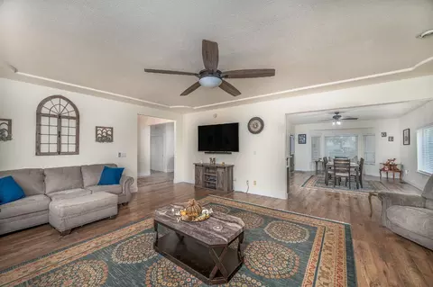 Living - 1850 Hammond Dr, Turlock, CA 95382 photo 2 of 2