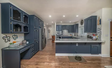 Kitchen - 1850 Hammond Dr, Turlock, CA 95382 photo 2 of 5