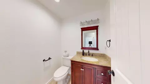 4460 S Carpenter Rd, Modesto, CA 95358 photo 16