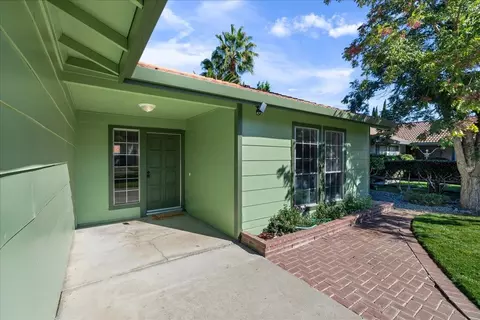 495 Magnolia Ln, Tracy, CA 95376 photo 4