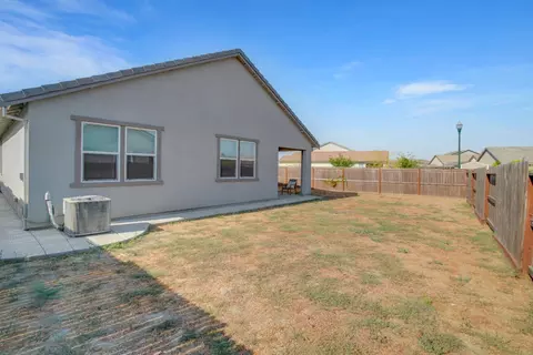833 Tern Dr, Lathrop, CA 95330 photo 37