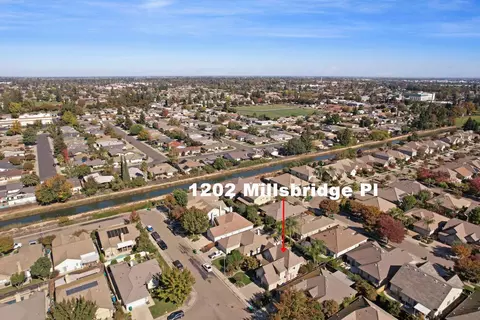 View/Area - 1202 Millsbridge Pl, Lodi, CA 95242 photo 5 of 11