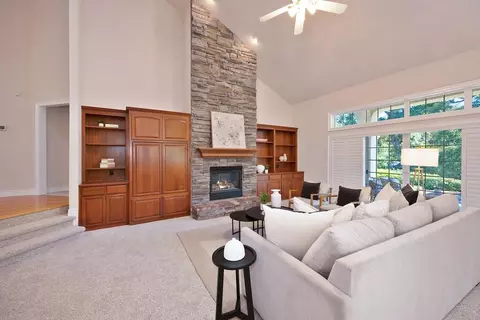 Living - 4537 Mountaingate Dr, Rocklin, CA 95765 photo 3 of 5