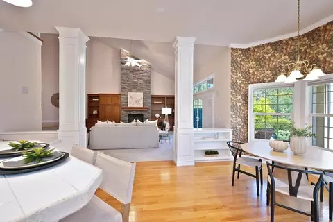 Dining - 4537 Mountaingate Dr, Rocklin, CA 95765 photo 7 of 8