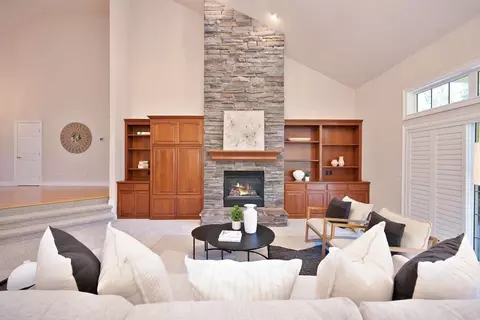 Living - 4537 Mountaingate Dr, Rocklin, CA 95765 photo 4 of 5