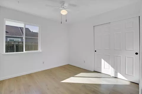 Bedroom - 4137 Deaton Dr, Olivehurst, CA 95961 photo 3 of 4
