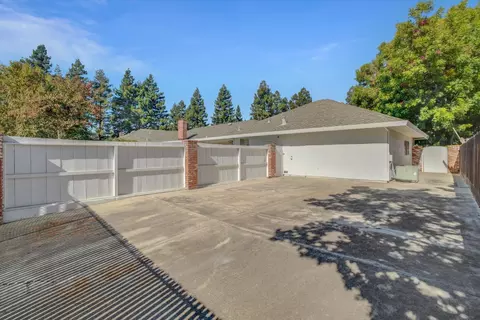 1950 Simon Dr, Turlock, CA 95382 photo 41