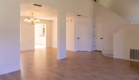 Living - 8404 Giverny Cir, Antelope, CA 95843 photo 2 of 3