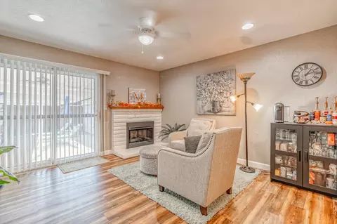 Living - 1512 Kruger Dr, Modesto, CA 95355 photo 5 of 6