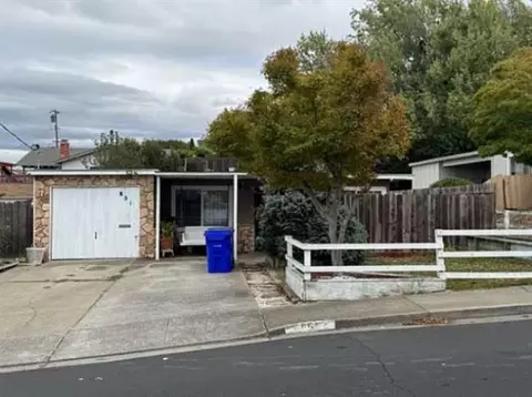 851 Sunnyview Dr, Pinole, CA 94564