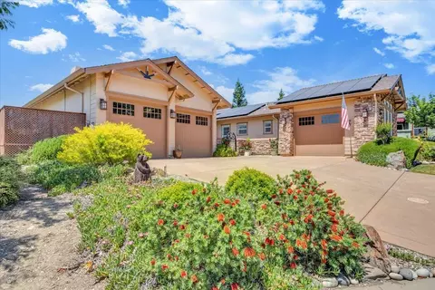 Exterior - 135 Glen View Ct, Copperopolis, CA 95228 photo 4 of 18