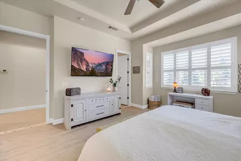 Bedroom - 135 Glen View Ct, Copperopolis, CA 95228 photo 4 of 5