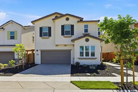 1280 N Robiolo Ln, Mountain House, CA 95391