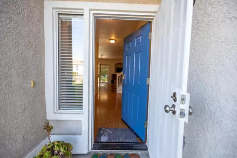 Entry Way - 2516 Maestro Way, Modesto, CA 95355 photo 1 of 5