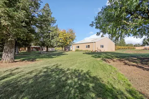 5860 E Jahant Rd, Galt, CA 95632 photo 22