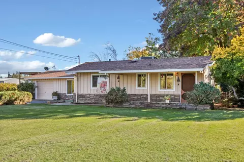 5860 E Jahant Rd, Galt, CA 95632 photo 1