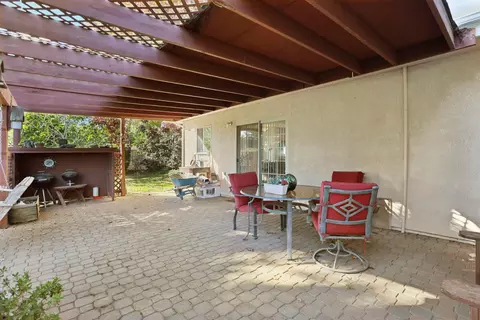 5860 E Jahant Rd, Galt, CA 95632 photo 17