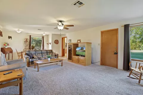 5860 E Jahant Rd, Galt, CA 95632 photo 8