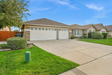 1947 Hampton, Hanford, CA 93230 photo 58