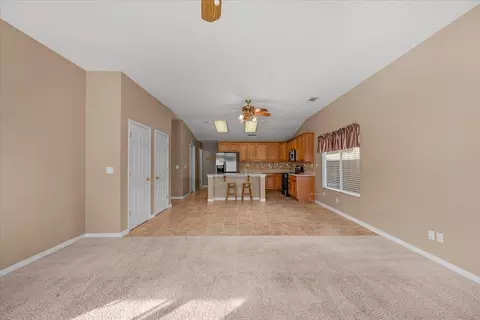 1947 Hampton, Hanford, CA 93230 photo 29