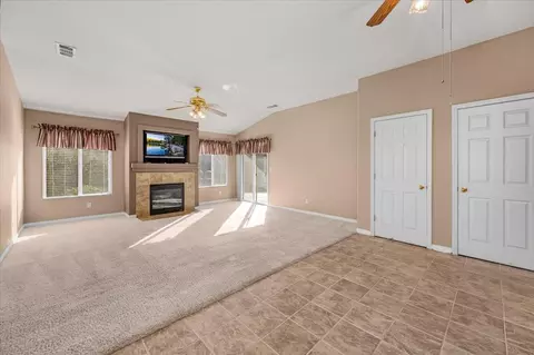 1947 Hampton, Hanford, CA 93230 photo 27
