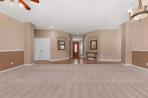 1947 Hampton, Hanford, CA 93230 photo 14