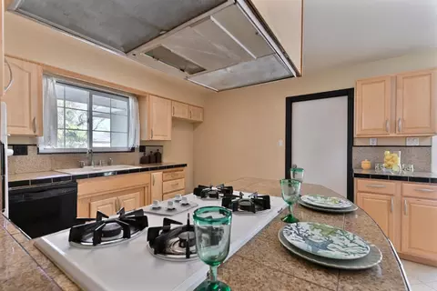 608 Anchorage Ave, Modesto, CA 95350 photo 13
