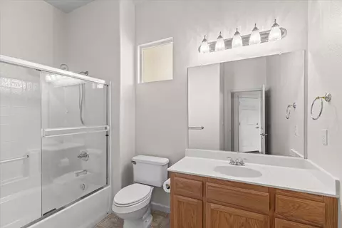 1665 Windy Cove Ln, Ripon, CA 95366 photo 32