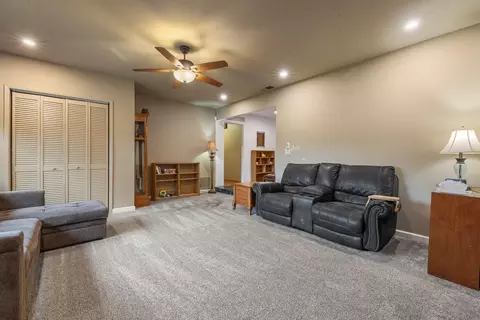 6803 N Cox Rd, Linden, CA 95236 photo 18