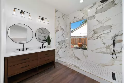 Bath - 100 Donegan Ct, Folsom, CA 95630 photo 3 of 5