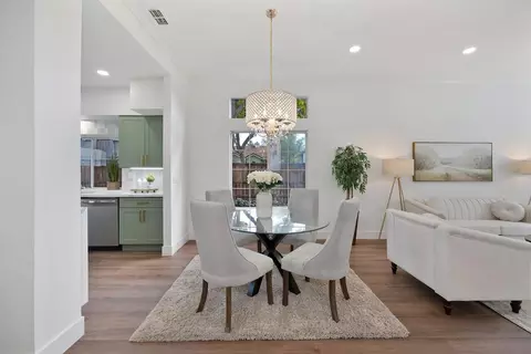 Dining - 100 Donegan Ct, Folsom, CA 95630 photo 3 of 6
