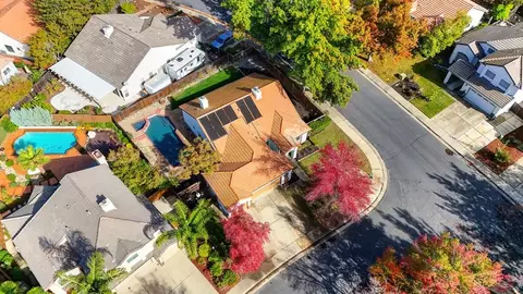 View/Area - 100 Donegan Ct, Folsom, CA 95630 photo 2 of 17