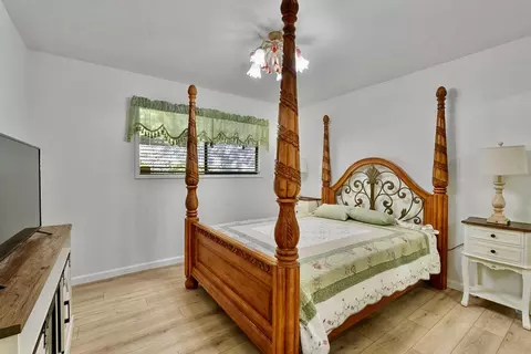 Bedroom - 21083 Crystal Falls Dr, Sonora, CA 95370 photo 1 of 3
