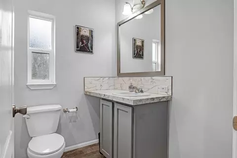 Bath - 9 Raggio Rd, Jackson, CA 95642 photo 1 of 2