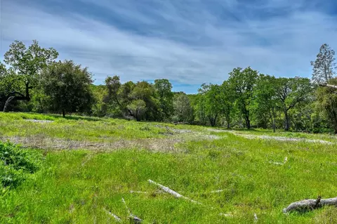 1991 E Green Springs Rd, Rescue, CA 95672