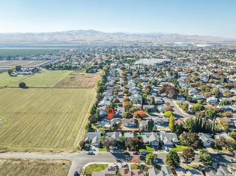 View/Area - 576 Moray Way, Patterson, CA 95363 photo 5 of 6