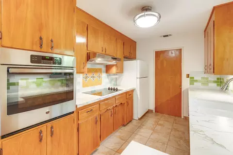 5052 Martin Way, Carmichael, CA 95608 photo 10
