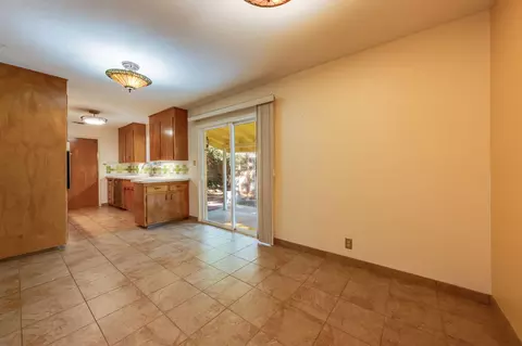 5052 Martin Way, Carmichael, CA 95608 photo 9