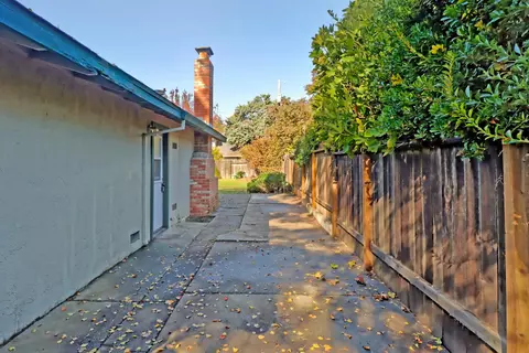 Exterior - 2507 Lafayette Dr, Davis, CA 95618 photo 9 of 12