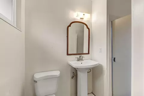 Bath - 2507 Lafayette Dr, Davis, CA 95618 photo 3 of 4