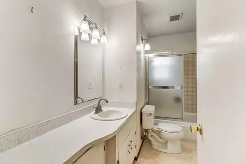 Bath - 2507 Lafayette Dr, Davis, CA 95618 photo 1 of 4