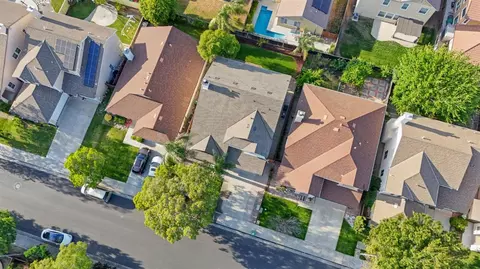 View/Area - 811 Tulare Dr, Tracy, CA 95304 photo 7 of 15