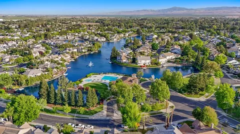 View/Area - 811 Tulare Dr, Tracy, CA 95304 photo 10 of 15
