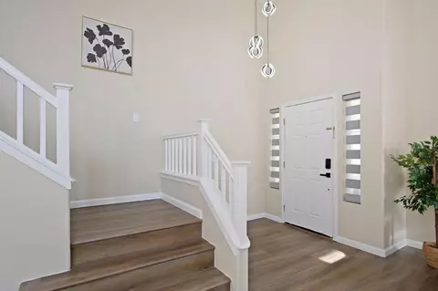 Entry Way - 811 Tulare Dr, Tracy, CA 95304 photo 1 of 3